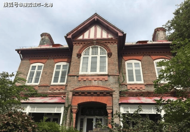 报团去天山天池6日游多少钱人民币？报团去天山天池旅游六日游跟团价格