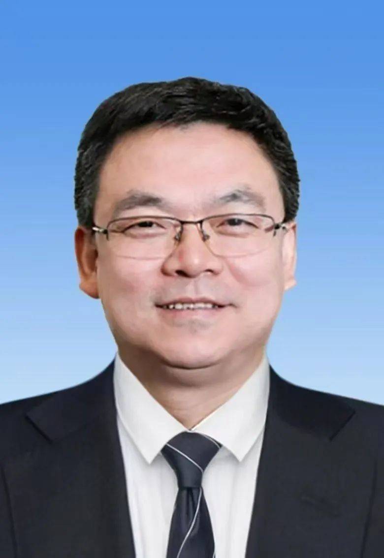 西藏自治区公安厅党委书记调整